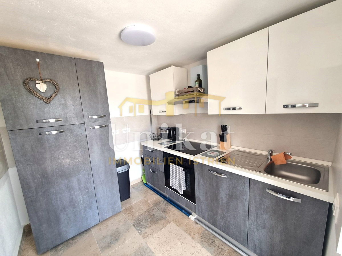 Casa in pietra ristrutturata con piscina a 3 km dal mare